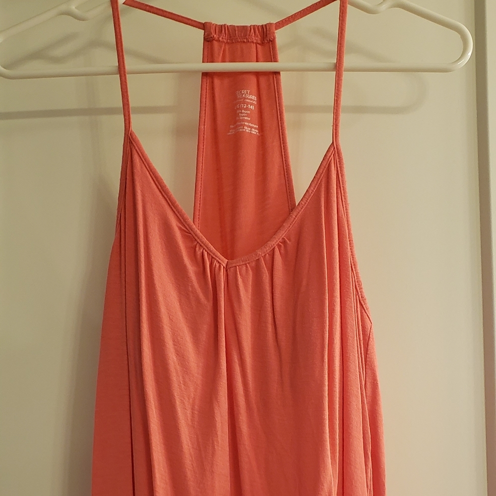 Secret Treasures sleep top